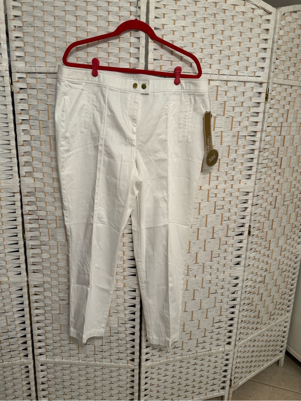 JM Collection White Men’s Stretch Chinos
